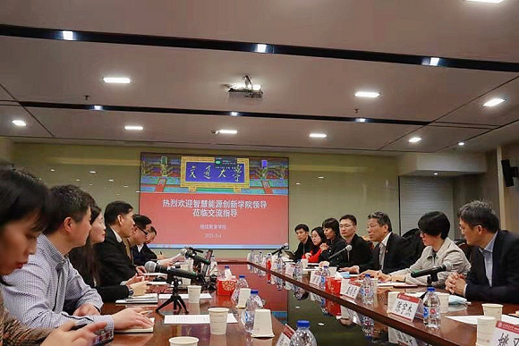 6045928c4d5d5.png 宋泉.png