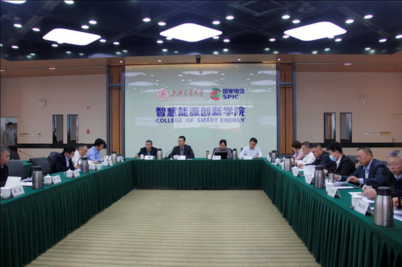 60613f8525bd0.png 李峥.png